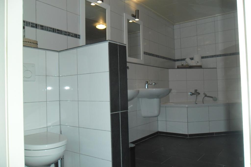 Herkenhoek 3 Bedroom Apartement Heeswijk-Dinther Exteriör bild